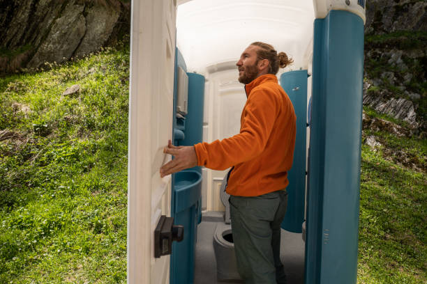 Porta potty rental for outdoor events in Groves, TX